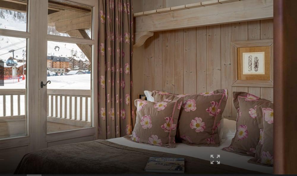 Hotel Les Barmes De L'Ours Val-dʼIsère Exterior foto